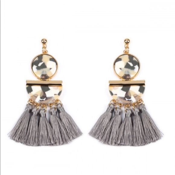 Skull & Arrow Shop Jewelry - Gray Tassel Earrings